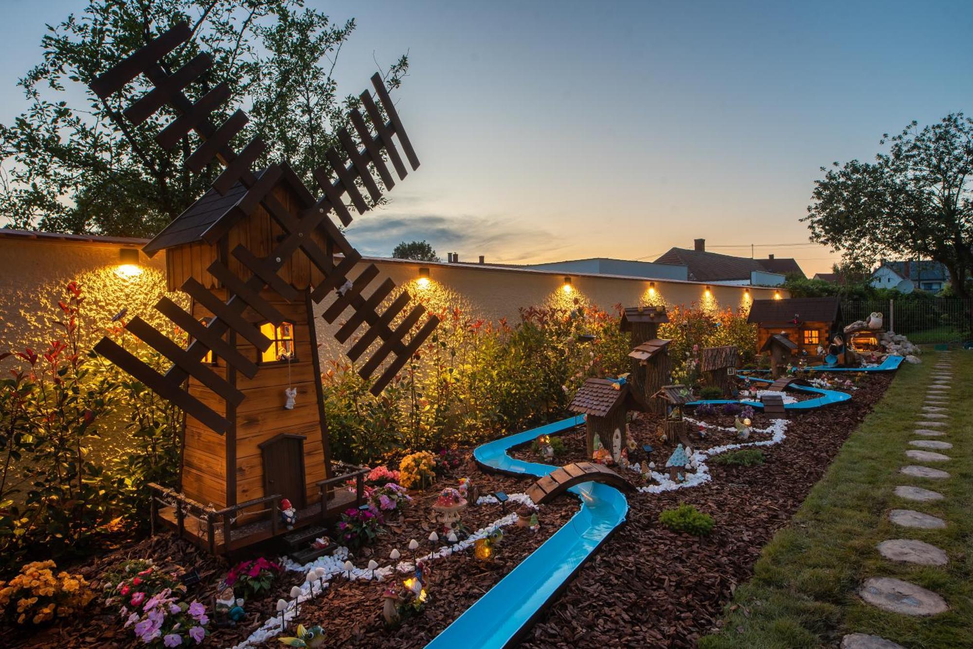 Holdvirag Hotel Sárvár Exterior foto